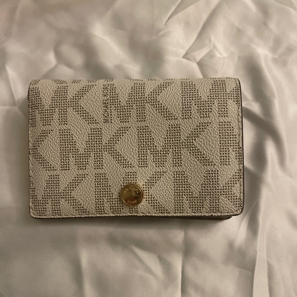 Michael Kors Beige Monogram Wallet